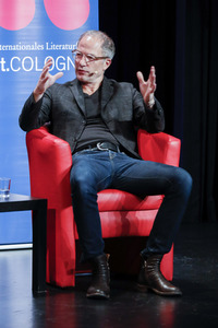 Maxim Leo und Jochen Gutsch auf der lit.Cologne 2023 in Köln