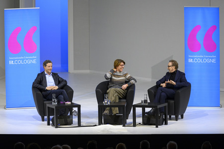 Marius Müller-Westernhagen und Friedrich Dönhoff auf der lit.Cologne 2023 in Köln