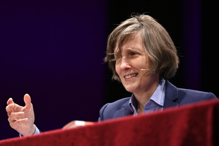 A.L. Kennedy und Anna Thalbach auf der lit.Cologne 2023 in Köln