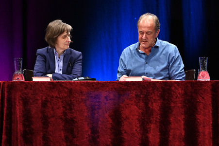 A.L. Kennedy und Anna Thalbach auf der lit.Cologne 2023 in Köln