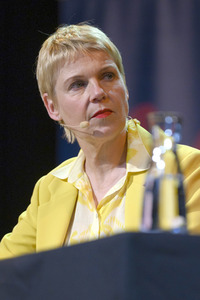 Cordula Stratmann und Bjarne Mädel auf der lit.Cologne 2023 in Köln