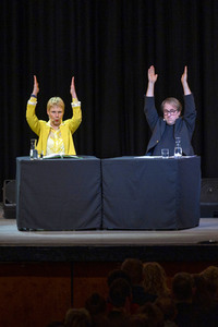 Cordula Stratmann und Bjarne Mädel auf der lit.Cologne 2023 in Köln