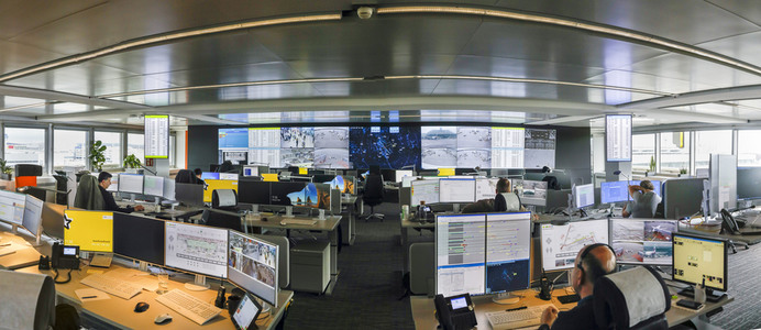 Präsentationstermin zum Airport Operations Control Center am Flughafen Köln/Bonn