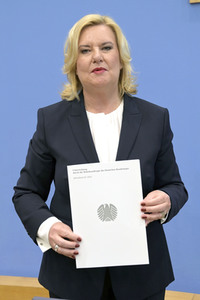 Bundespressekonferenz Vorstellung des Jahresberichtes 2022 in Berlin