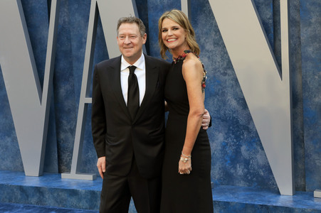Vanity Fair Oscar Party 2023 in Beverly Hills