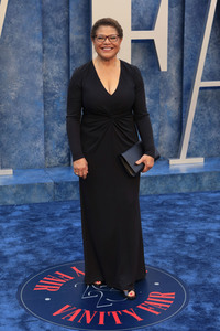 Vanity Fair Oscar Party 2023 in Beverly Hills