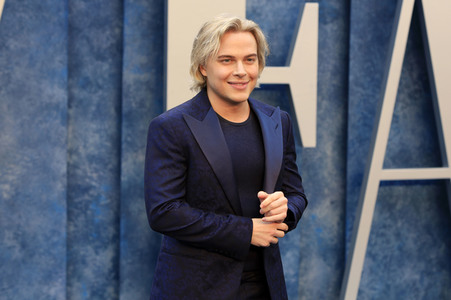 Vanity Fair Oscar Party 2023 in Beverly Hills