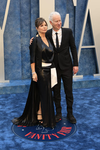 Vanity Fair Oscar Party 2023 in Beverly Hills
