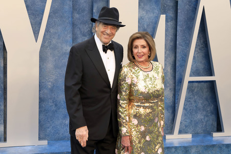 Vanity Fair Oscar Party 2023 in Beverly Hills