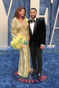 Vanity Fair Oscar Party 2023 in Beverly Hills