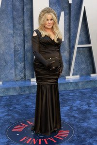 Vanity Fair Oscar Party 2023 in Beverly Hills