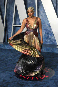 Vanity Fair Oscar Party 2023 in Beverly Hills