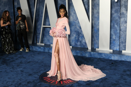 Vanity Fair Oscar Party 2023 in Beverly Hills