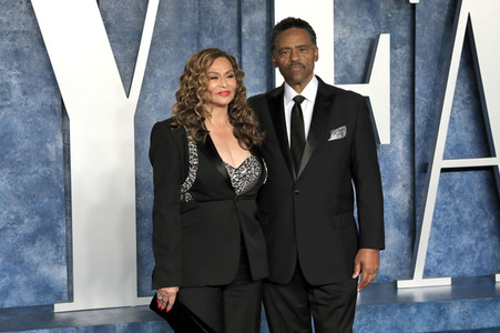 Vanity Fair Oscar Party 2023 in Beverly Hills
