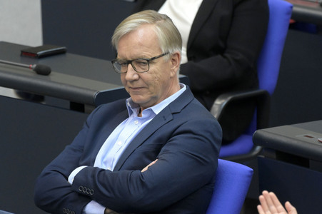 92. Sitzung des Deutschen Bundestages in Berlin