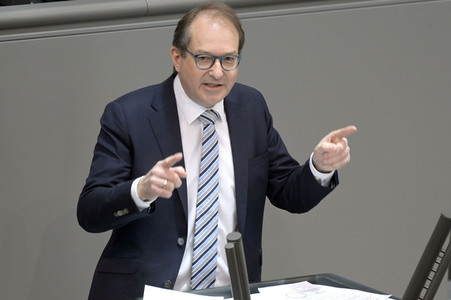 92. Sitzung des Deutschen Bundestages in Berlin