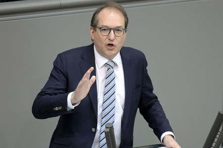92. Sitzung des Deutschen Bundestages in Berlin