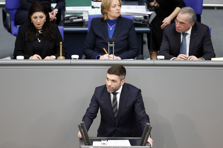 92. Sitzung des Deutschen Bundestages in Berlin