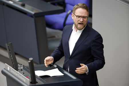 92. Sitzung des Deutschen Bundestages in Berlin