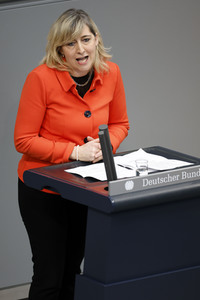92. Sitzung des Deutschen Bundestages in Berlin