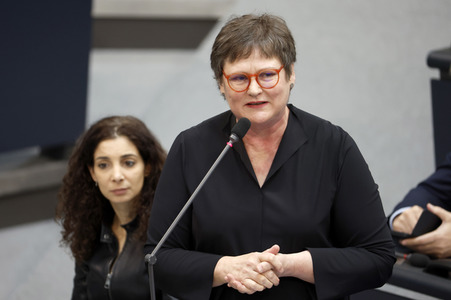 92. Sitzung des Deutschen Bundestages in Berlin