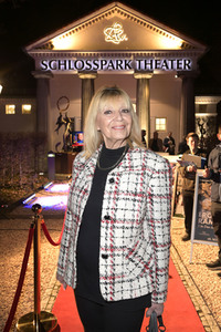 Theaterpremiere 'Biedermann und die Brandstifter' in Berlin