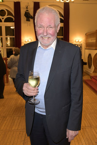 Theaterpremiere 'Biedermann und die Brandstifter' in Berlin