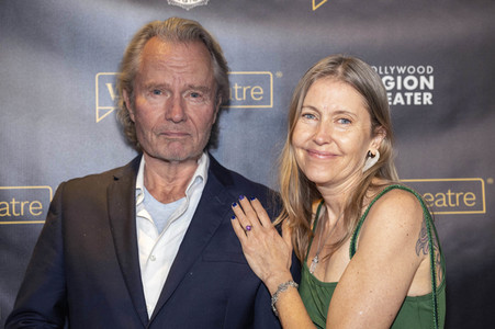 WordTheate-Präsentation 'An All-Star Celebrity and Literary Salute to Our Vets' in Los Angeles