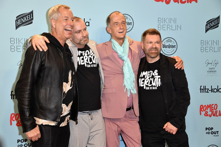 Musicalpremiere 'Romeo & Julia - Liebe ist alles' in Berlin