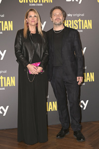 Season 2 Premiere 'Christian' in Rom