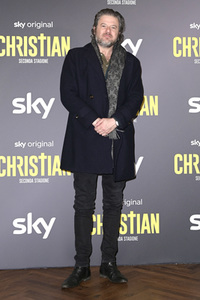 Season 2 Premiere 'Christian' in Rom
