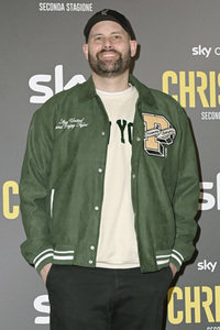 Season 2 Premiere 'Christian' in Rom