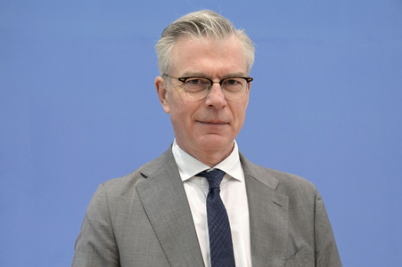 Bundespressekonferenz Vorstellung der aktualisierten Konjunkturprognose 2023/24 in Berlin