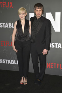 Serienpremiere 'Unstable' in Los Angeles
