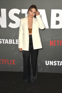 Serienpremiere 'Unstable' in Los Angeles