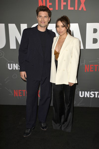 Serienpremiere 'Unstable' in Los Angeles