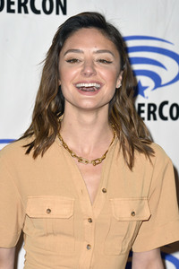 Photocall 'Fear the Walking Dead', WonderCon 2023 in Anaheim