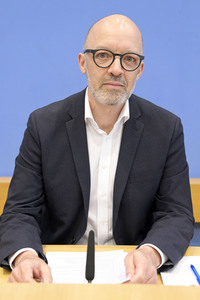 Bundespressekonferenz Gemeinschaftsdiagnose der Wirtschaftsforschungsinstitute Frühjahr 2023 in Berlin