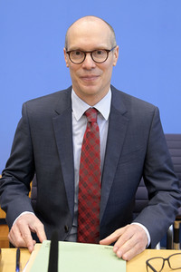 Bundespressekonferenz Gemeinschaftsdiagnose der Wirtschaftsforschungsinstitute Frühjahr 2023 in Berlin
