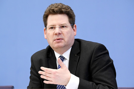 Bundespressekonferenz Gemeinschaftsdiagnose der Wirtschaftsforschungsinstitute Frühjahr 2023 in Berlin