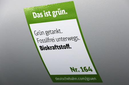 Eröffnung Lok-Tankstelle in München