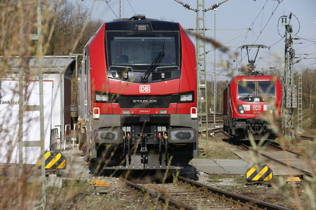 Eröffnung Lok-Tankstelle in München