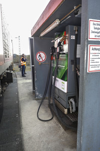 Eröffnung Lok-Tankstelle in München