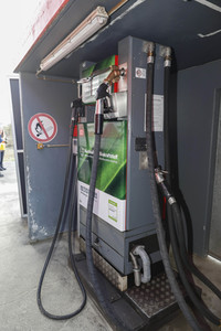 Eröffnung Lok-Tankstelle in München