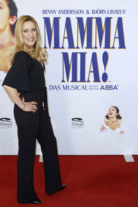 Musicalpremiere 'Mamma Mia!' in Hamburg