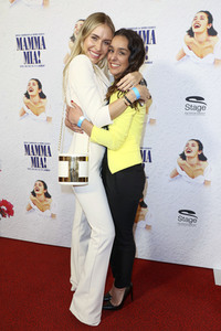 Musicalpremiere 'Mamma Mia!' in Hamburg