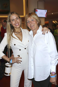 Musicalpremiere 'Mamma Mia!' in Hamburg