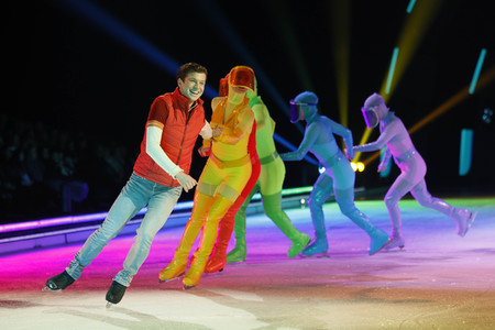 Eisrevue-Premiere 'Holiday on Ice - A New Day' in Erfurt