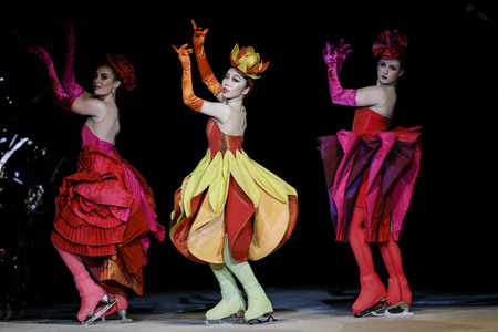 Eisrevue-Premiere 'Holiday on Ice - A New Day' in Erfurt