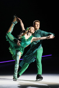Eisrevue-Premiere 'Holiday on Ice - A New Day' in Erfurt